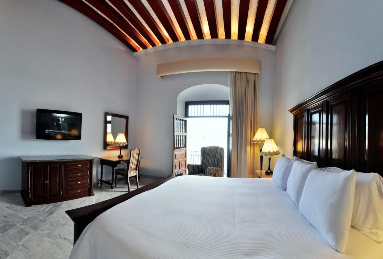 Hotel Lopez Кампече Экстерьер фото
