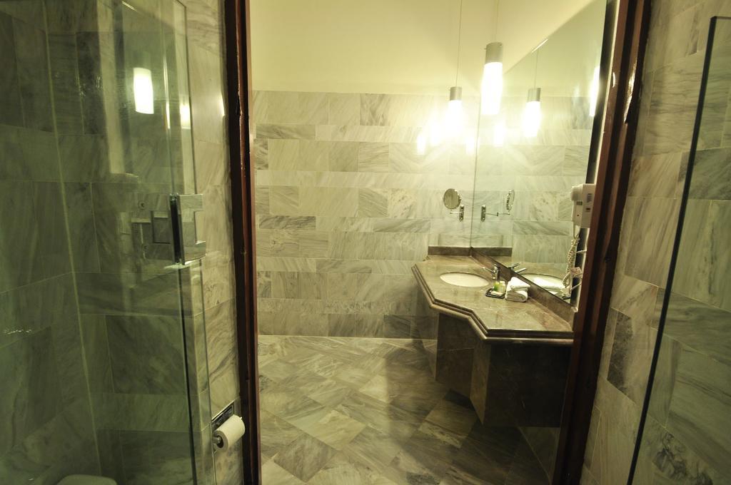 Hotel Lopez Кампече Экстерьер фото