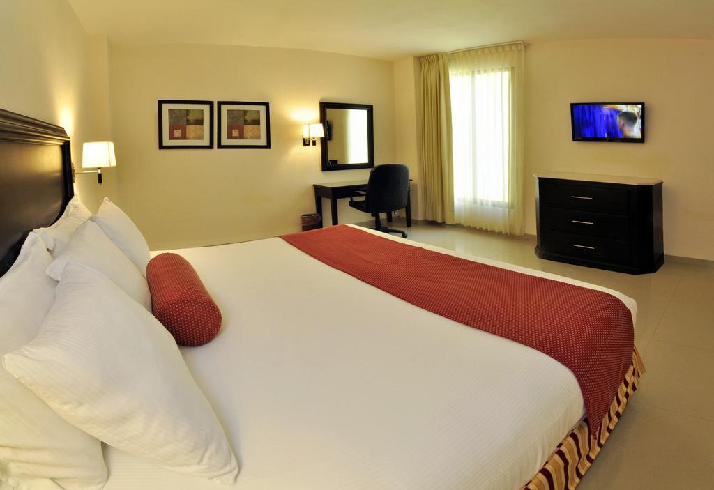 Hotel Lopez Кампече Экстерьер фото